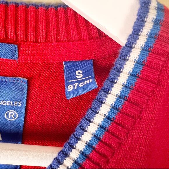 UCLA Vintage Collegiate V Neck‎ Sweater - Picture 4 of 8